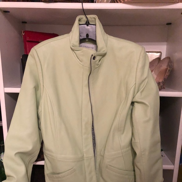 Ladies Leather jacket - Picture 2 of 4